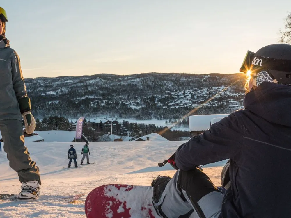 80 mins Private Snowboard Lesson