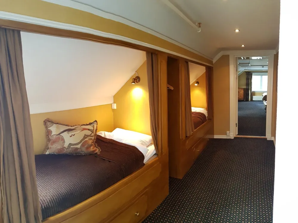 Suite No. 10