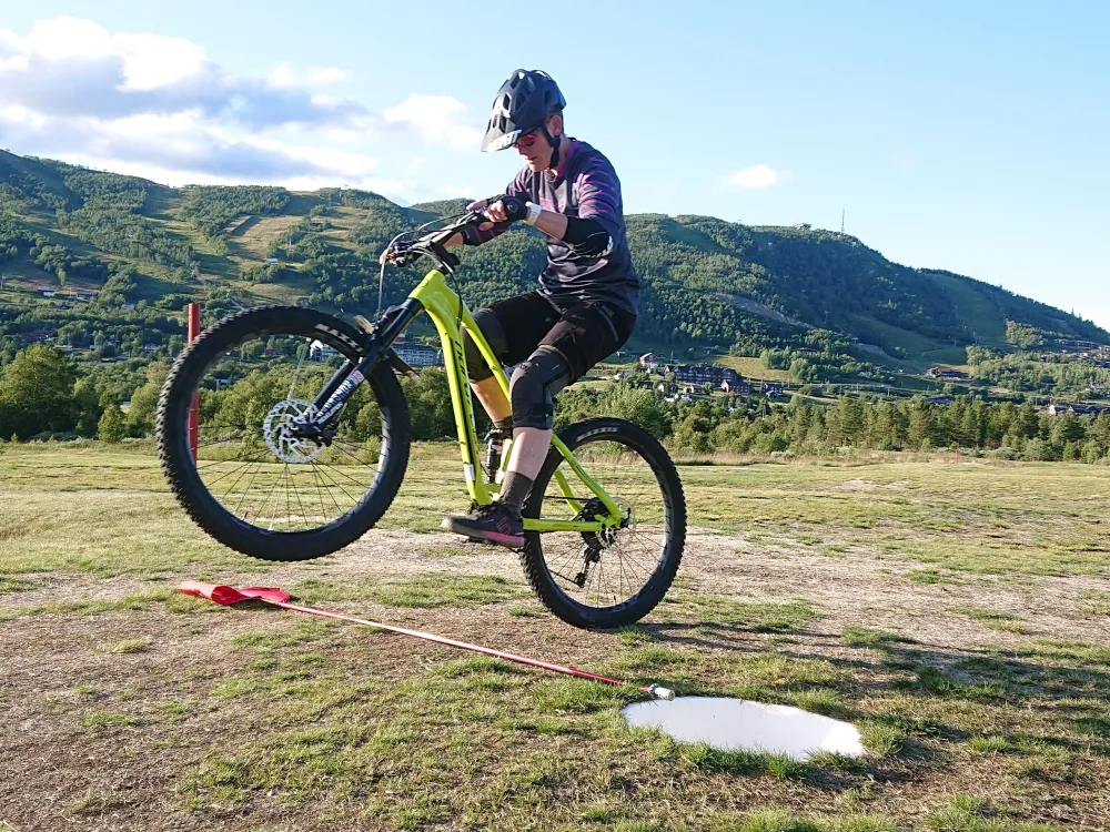 GIRL RIDES - Nybegynner terrengsykkelkurs for damer