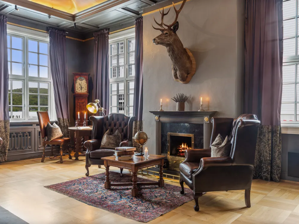 Dr. Holms Hotel