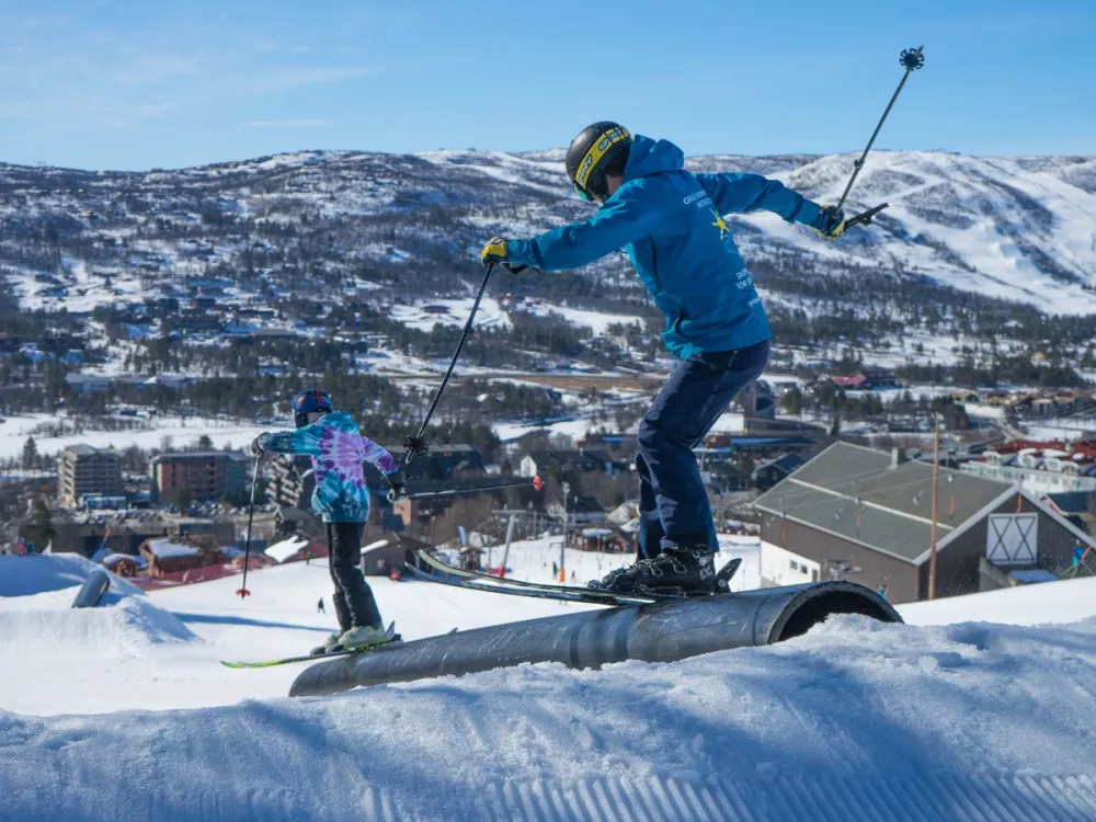 Hopp og rail  ski session