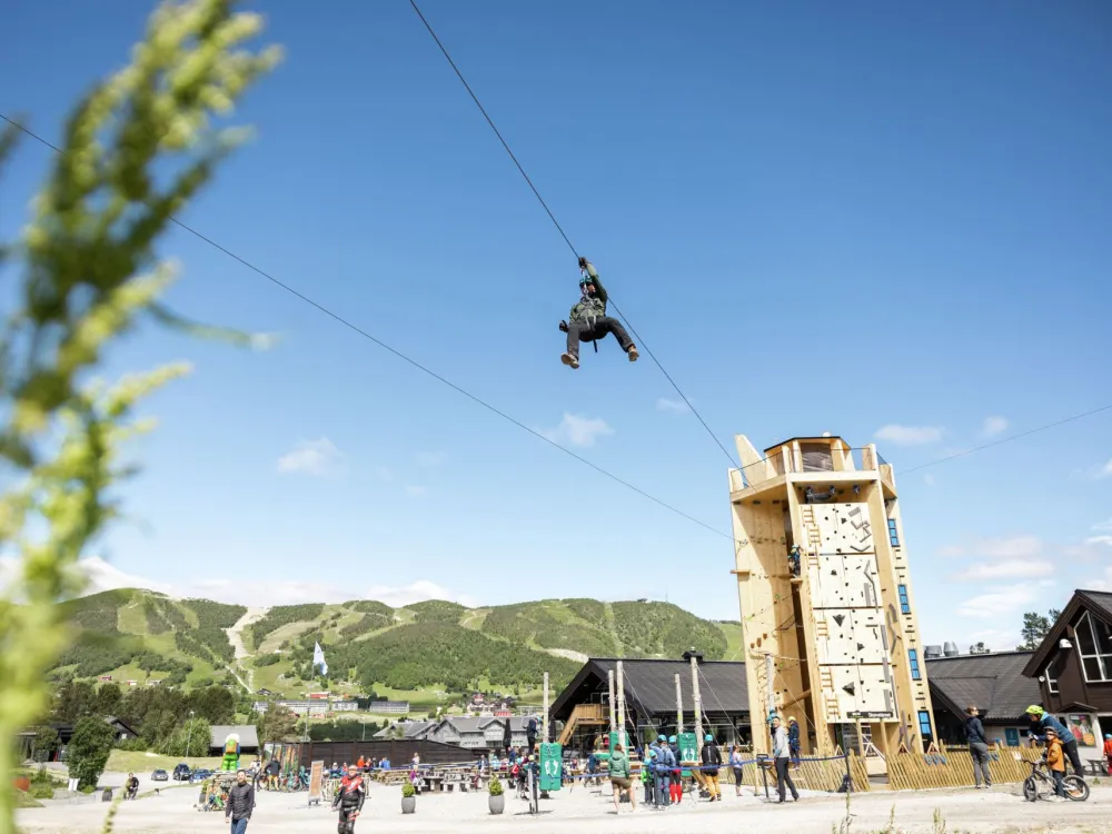 Høyt & Lavt Climbing Park