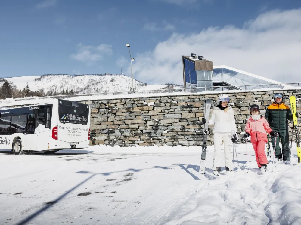 SkiDeal - 2 Nights!